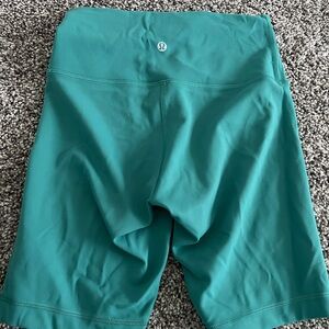 Lululemon bike shorts - size 4 - teal